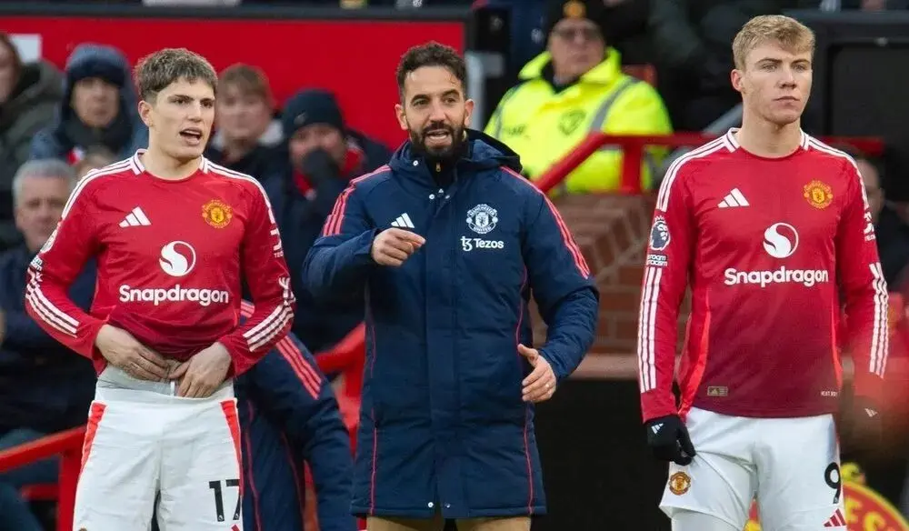 在球场上取, 万英镑, src 在球场上取, 万英镑, src