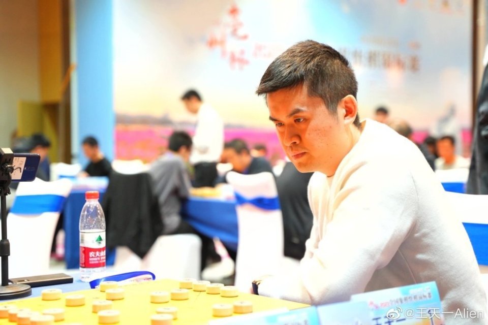 src, 跃飞, 正的明天 src, 跃飞, 正的明天