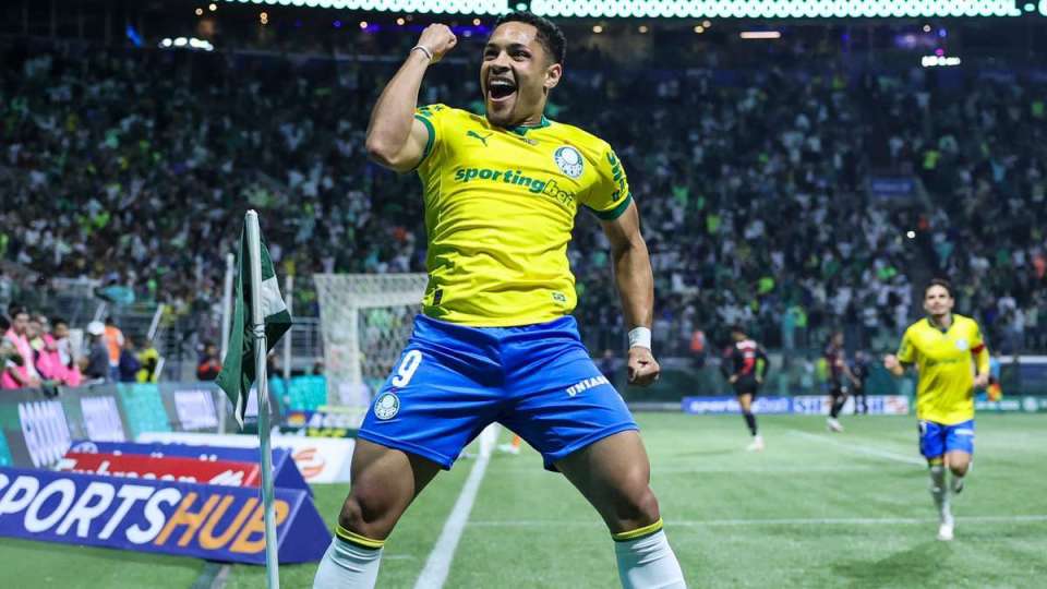 适应期, 万欧元基础, 西国家队名